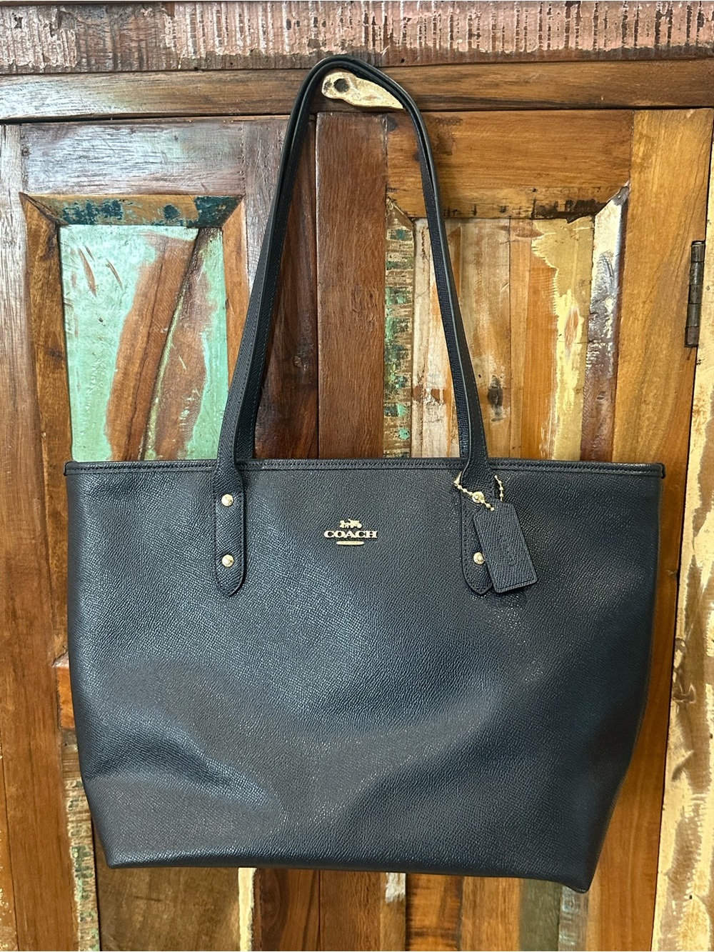 Navy COACH Handled Tote/Purse with Gold Logo